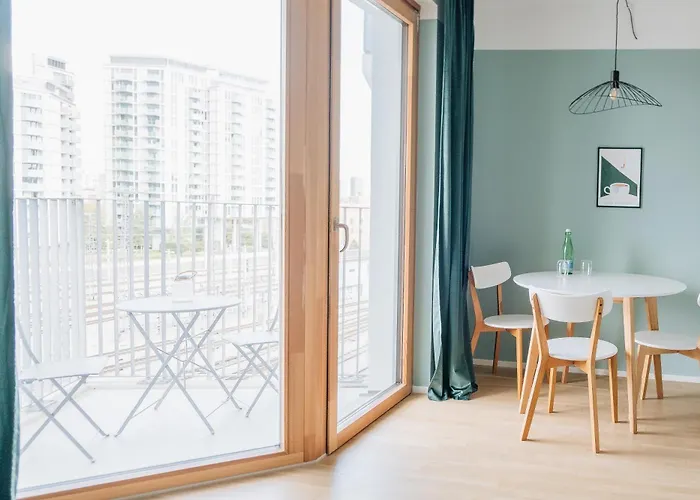 Decorous Cozy View